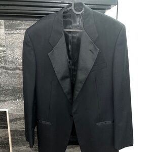 Mint condition - Yves Saint Laurent Tuxedo Blazer